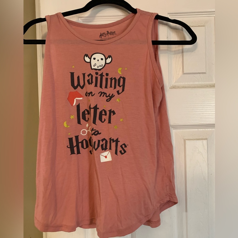 Harry Potter Graphic Tank. XL(14/16) in girls shorts